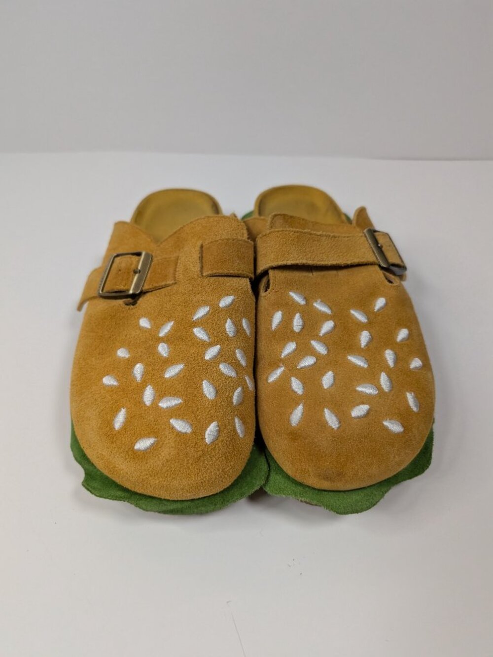 Great condition Burger Theme Hello Slippers brand shoes - size 38/8 - Picture 4 of 16